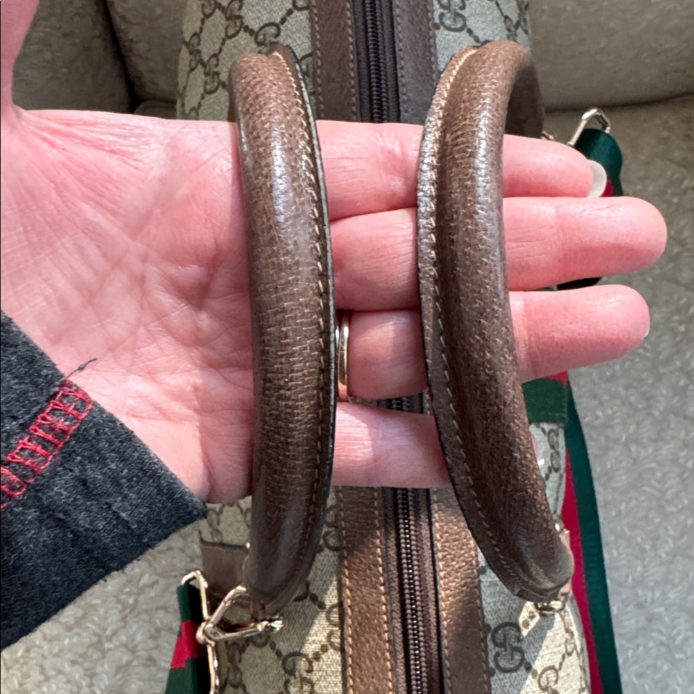 GUCCI GG Supreme Boston Bag - Picture 13 of 15